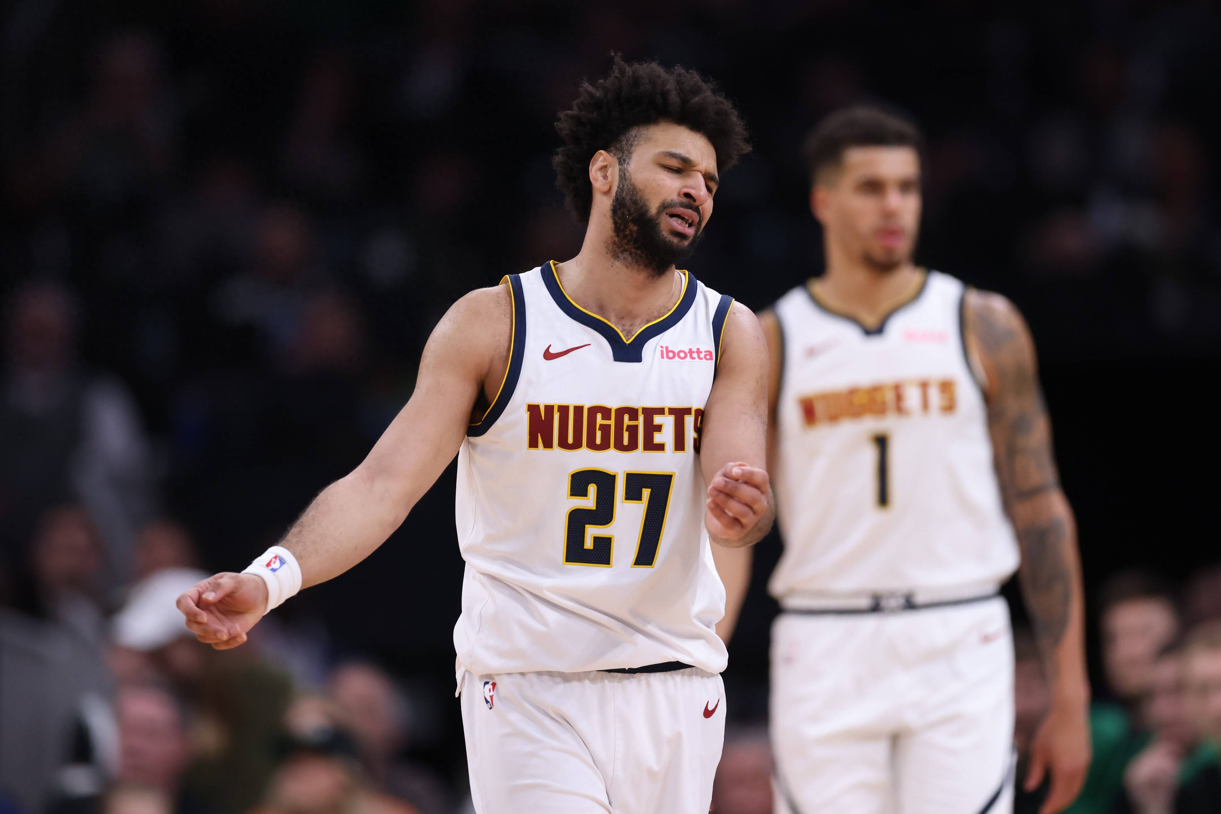 包含里程碑夜芝加哥公牛主帅复盘，CBA常规赛转会期刷纪录，引发热议，心理建设被强调的词条